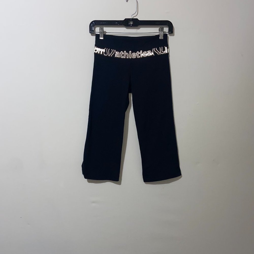 Lululemon Black Capri Yoga Pant - Size 2